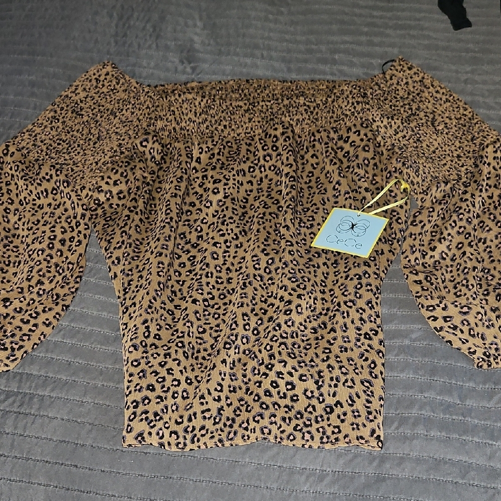 CeCe Tan and Cream Smocked 3/4 Sleeve Blouse